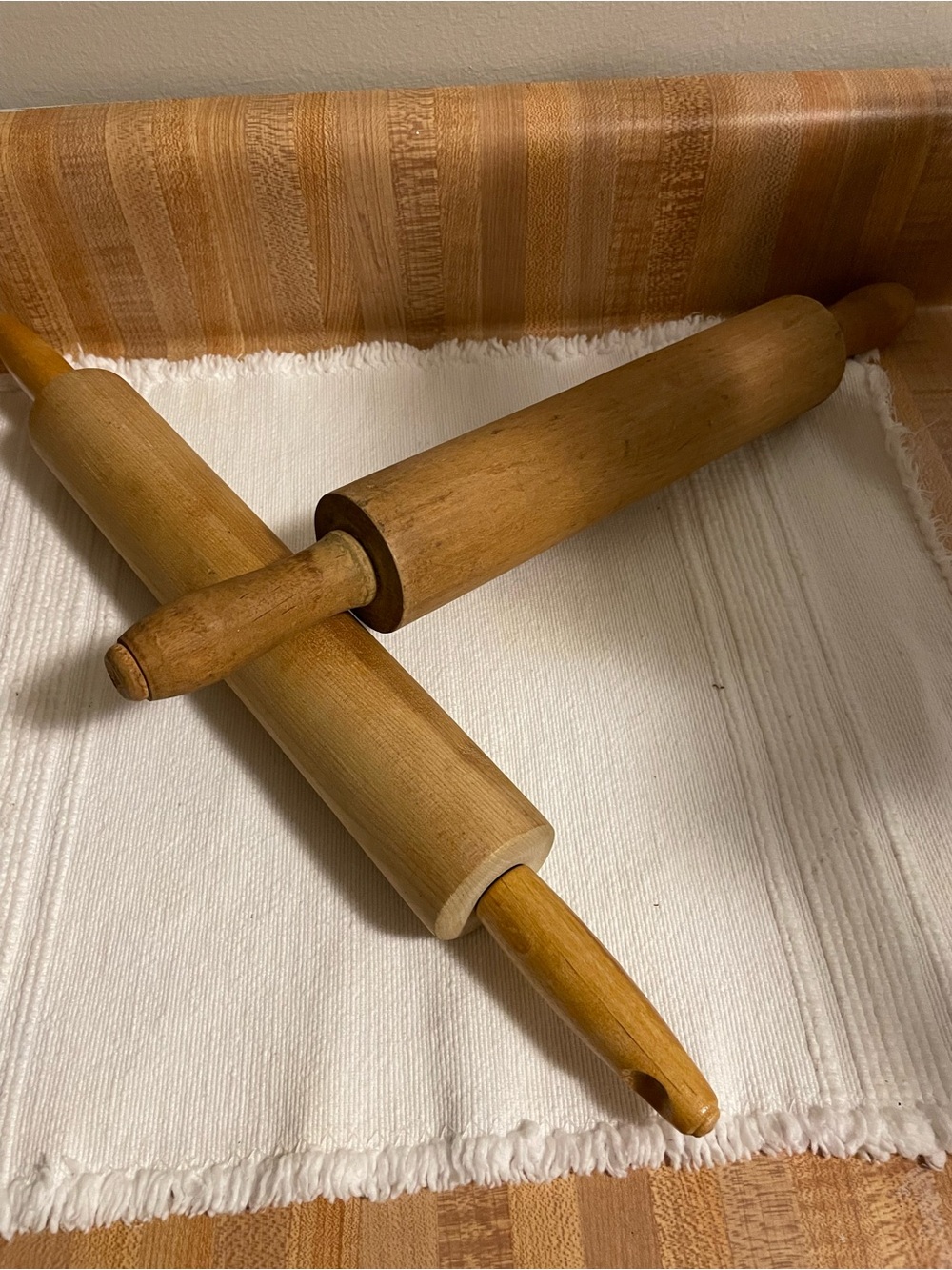 Wooden Rolling Pin - Natural Brown Kitchen Dough Roller